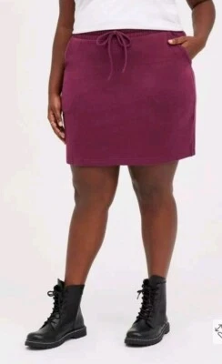 Minifalda polar púrpura línea A Torrid nueva con etiquetas para mujer talla 2 (US 2X) Foto 1 de 4