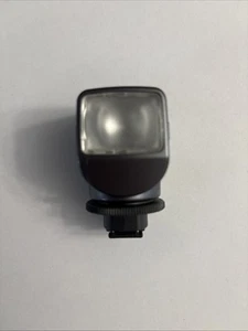 Sony HVL-HL1 Lumière Vidéo pour Caméscope Handycam 3w DC 7.2V Caméra Lumière Expandeur - Photo 1 sur 6