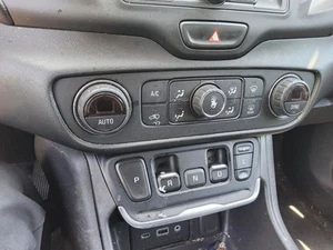 Temperature Control Front Fits 17-23 ACADIA 8233636 - Picture 1 of 11