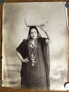 Egypte, G. Lekegian, photo fin XIXè, Femme Fellah portant le Ballas - Picture 1 of 8