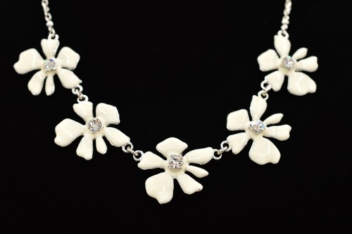 OFF WHITE Collana Firmata MC Collare Off Bianco Floreale Strass Argento Tono2