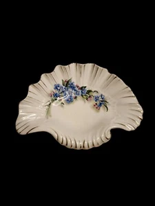 Piatto portagioie vintage Saji Fancy China blu pansies conchiglia made in Japan 6/194 - Foto 1 di 5