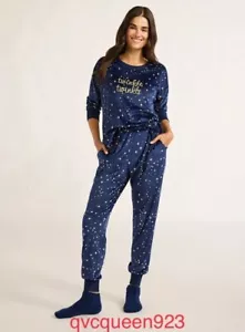 Joyspun Stretch Velour 3 Piece Pajama Set w/ Socks - Women’s Medium - Sleepwear - Picture 1 of 5
