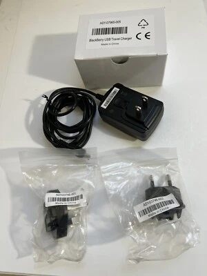 Cargador de CA Blackberry original nuevo con adaptadores internacionales Foto 1 de 4