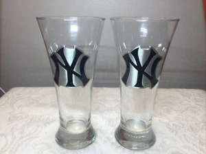 NY Yankees Pilsner Glasses With Pewter Logo 8” Official MLB Fine Pewter Set Of 2 - Picture 1 of 8
