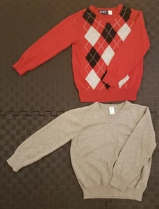 Lot Of 2 Boys Red & Gray Long Sleeves Pullover Sweater Size 5-6 - Picture 1 of 8