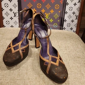 PRADA Dark color pumps, high heels, center line, beautiful legs, dress - Picture 1 of 10