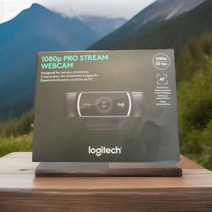 Logitech Pro Stream 1080P Webcam Black- Professional Auto Focus Full HD NEW - Picture 1 of 5