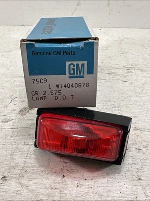 New OEM GM #14040878 Tail Gate Lamp Dully 82-90 Chevy GMC C/K Series Trucks NOS - Image 1 of 4