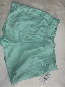 O’Neil Woman’s Short - Picture 1 of 5