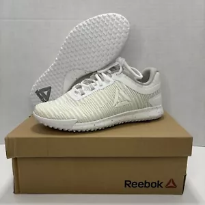 Scarpe da corsa Reebok JJ II Low 2 bianche sneakers allenamento taglia 6 Jr DV6930 con scatola - Foto 1 di 20