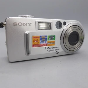 Sony Digital Camera Cybershot DSC-P7 3.2MP Silver Tested - Picture 1 of 9