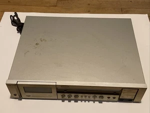 Cassettiera AKAI GX-F31 per ricambi o riparazioni condizioni approssimative vedi foto - Foto 1 di 11