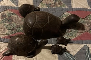 Vintage Wood Carved Turtles. A Family Of 5 Made Out Of Ironwood - Picture 1 of 6