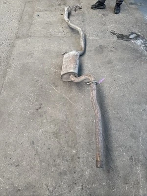 VW PASSAT B7 2012 Exhaust Center  3C0253411BK 4076065 - Image 1 of 4