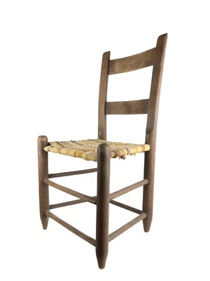 Silla Infantil Antigua Escalera Respaldo Asiento Tejido Primitivo Country Rústico Foto 1 de 4