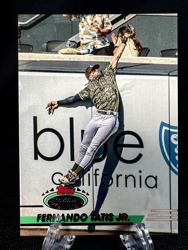 2024 Topps Stadium Club Design Variation Fernando Tatis Jr. #212  Padres SP - Image 1 of 2