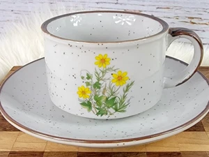 Vintage Yellow Daisy Brown Speckled Stoneware Tea Cup/Saucer Set Japan 12 oz Mug - Picture 1 of 11