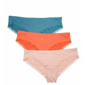 Paquete de 3 ropa interior descarada de microfibra para mujer BCBGeneration - grande (3966) -- - Imagen 1 de 3