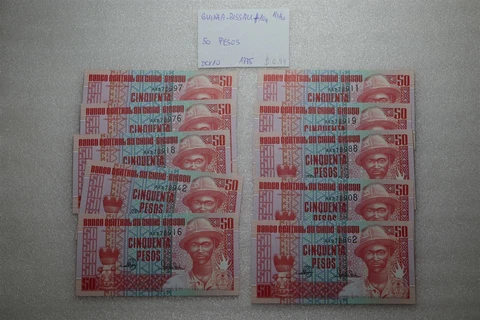 GUINEA BISSAU - 50 PESOS - 10 BANKNOTES HIGH GRADE B27 CX2-17 Cover