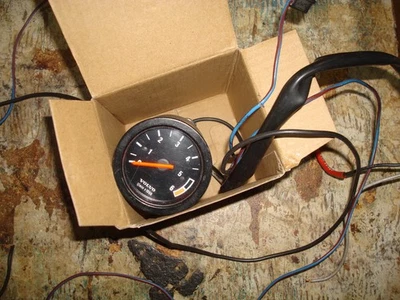 Volvo 240  244 245  Diesel D6   contagiri originale  marca VDO  Raro - Immagine 1 di 3