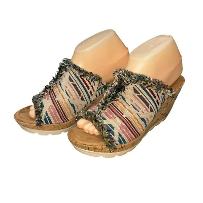 Sandalia de cuña Minnetonka para mujer talla 9 York tela flecos superiores tacón de corcho azteca Foto 1 de 4