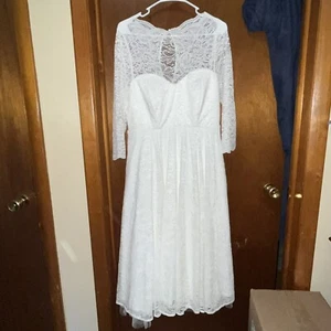Torrid Ever After Something Blue Tag Ivory Lace Tea-Length Wedding Dress Size 12 - Picture 1 of 8