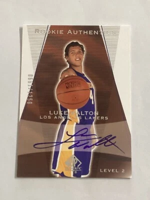2004 Luke Walton Sp Authentic Rookie Autograph #176  0661/1250 - Image 1 of 2