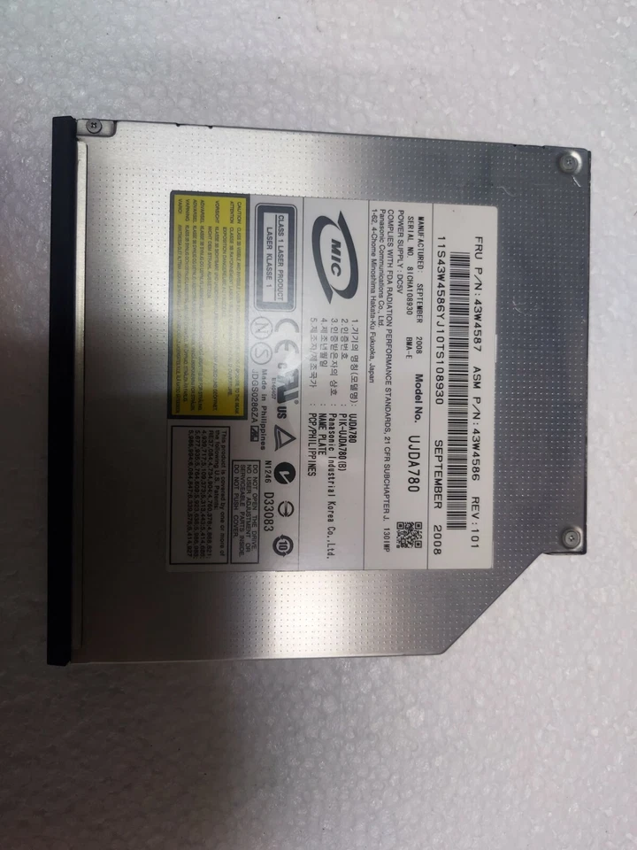Panasonic Ujda780 - Notebook DVD Burner - DVD ± RW R DL) Dvd-Ram - Ide - Image 1 of 4