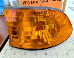 BMW 1315113125 Front Left Side Indicator- E38 BMW 725,728,740,750 0 311 327 001 - Picture 1 of 8