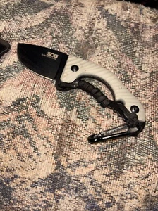Retired Dog Fixed Blade Survival Knife Preowned - Picture 1 of 4