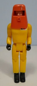 MATCHBOX LESNEY VTG 70's MAC MOBILE ACTION COMMAND 3'' YELLOW ACTION FIGURE B - Picture 1 of 12