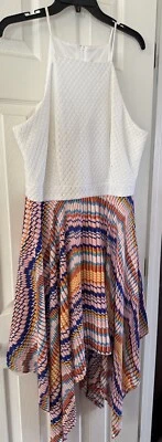 ❇️❇️B. Vestido Solero Elegante Marfil Diseño Geométrico Talla 12❇️❇️ Foto 1 de 4