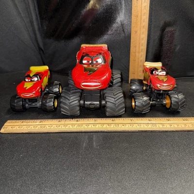Disney Cars Toons aterrador McMean Monster Truck Diecast McQueen lote de 3 Foto 1 de 4