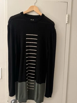 Rick Owens Crew Neck Sweater Size L. Pre Owned. Great Condition Foto 1 de 4