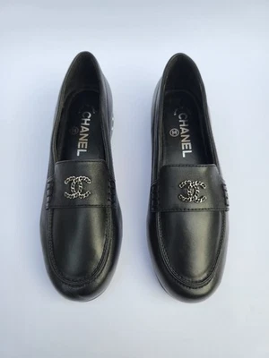 CHANEL Black Leather Loafers Moccasins Interlocking CC Logo Flats Size EU 36 - Image 1 of 4