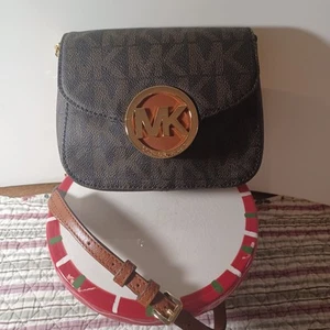 Borsa a tracolla Michael Kors Signature marrone / nuova senza etichette - Foto 1 di 12
