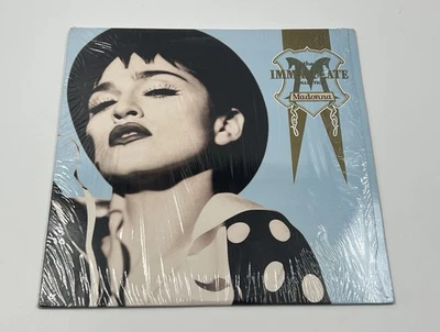 Madonna The Immaculate Collection Laserdisc LD 1990 Vogue, Cherish, Borderline - Image 1 of 3