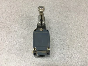 NEW NO BOX LIMIT SWITCH MS1LS1 - Picture 1 of 5