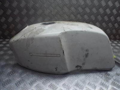 Suzuki GSX250 E GSX400 E Circa 1980 Motorcycle Gas Petrol Fuel Tank  - Image 1 of 4