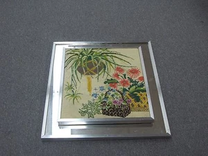Vintage Needlepoint Very Fine Hand Made 15" x 17" Framed 20" x 23" - Picture 1 of 3