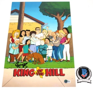 PAMELA ADLON TOBY HUSS SIGNED KING OF THE HILL 12x18 SHOW POSTER BECKETT COA BAS - Picture 1 of 3