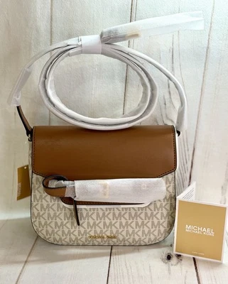 BOLSO BANDOLERA MICHAEL KORS EMILIA PEQUEÑO SILLÍN MK FIRMA VAINILLA ACR Foto 1 de 4