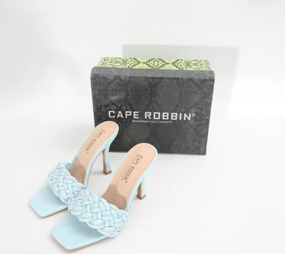 LOOK!   CAPE ROBBINS "TILIO" Powder Blue Silver Chains Sandal - Size 5 - Image 1 of 4