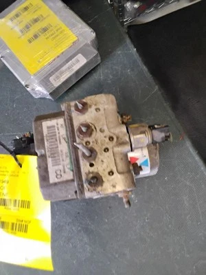 Anti-Lock Brake Part Assembly Base Opt FE1 Fits 2005-2007 CADILLAC CTS  - Image 1 of 4