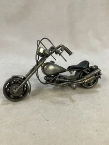 Handmade metal art sculpture of a chopper-style motorcycle - Picture 1 of 14