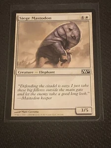 Magic the Gathering 2010 Core Siege Mastodon - Foto 1 di 2