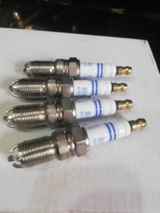 candele beru ultra x UXK 56 4 punte  - Foto 1 di 5