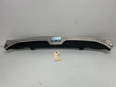 15-17 VOLVO XC60 MALETERO TRASERO PESTILLO ALFÉIZAR PLACA RASGUÑO MOLDURA CUBIERTA, FABRICANTE DE EQUIPOS ORIGINALES LOTE3543 Foto 1 de 4