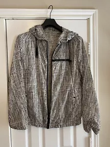 Balenciaga Abstract Print Windbreaker Size 50 - Picture 1 of 6